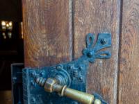 Schloß an der Kirchentür - Keszthely